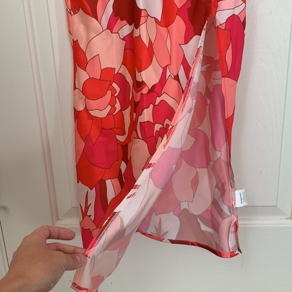 Runaway Tammy Dress Fuschia Floral Small Size 4 NWOT - Picture 7 of 13